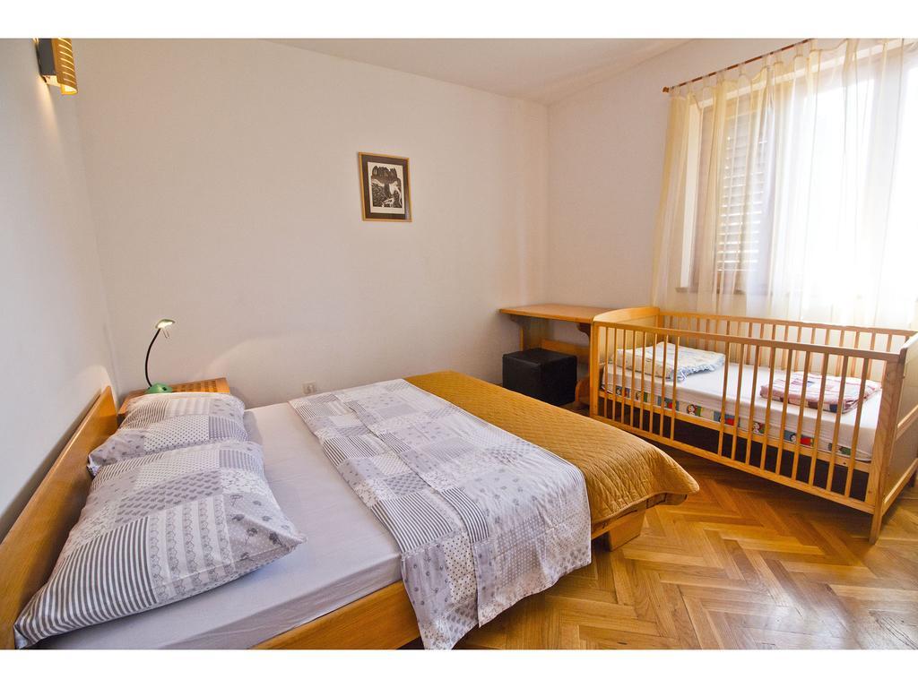 Apartment Calypso Split Exteriör bild